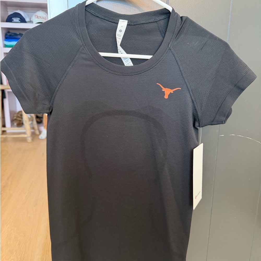 Lululemon University Of Texas Swiftly Tech Hip Length
